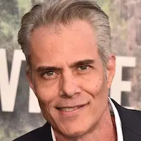 Дэна Эшбрук Дэна Эшбрук